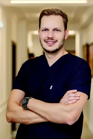Dr. Daniel Markov